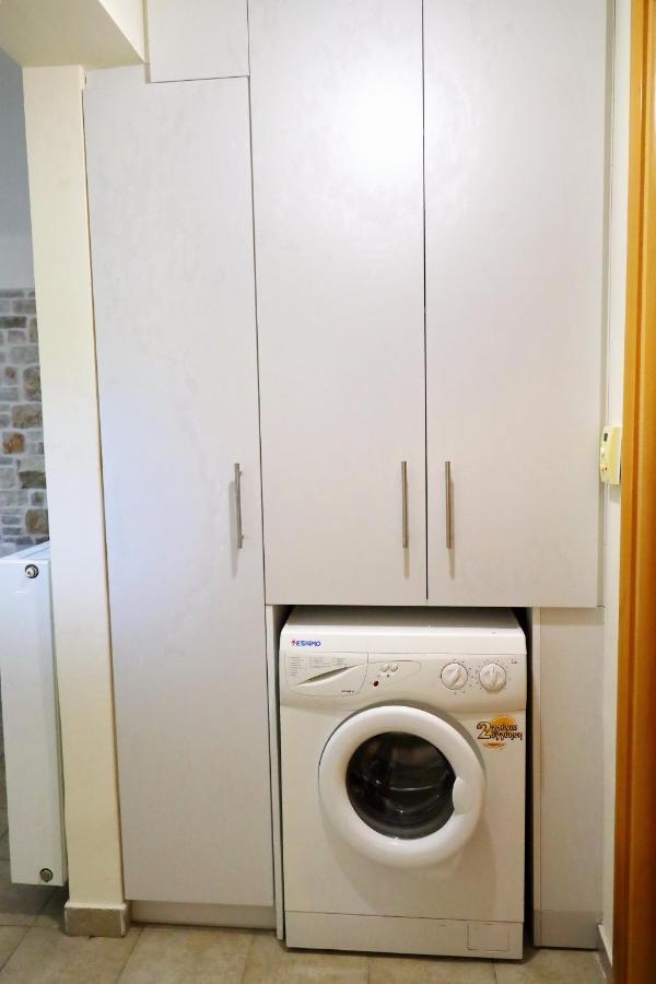 Fou'S Apartment Návpaktosz Kültér fotó